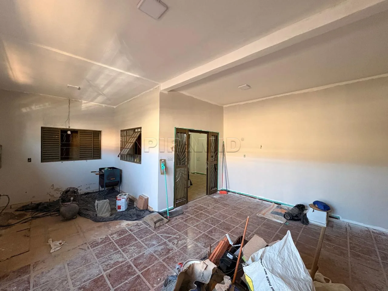 Alugar Casa / Padr&atilde;o em Ribeir&atilde;o Preto R$ 2.400,00 - Foto 3