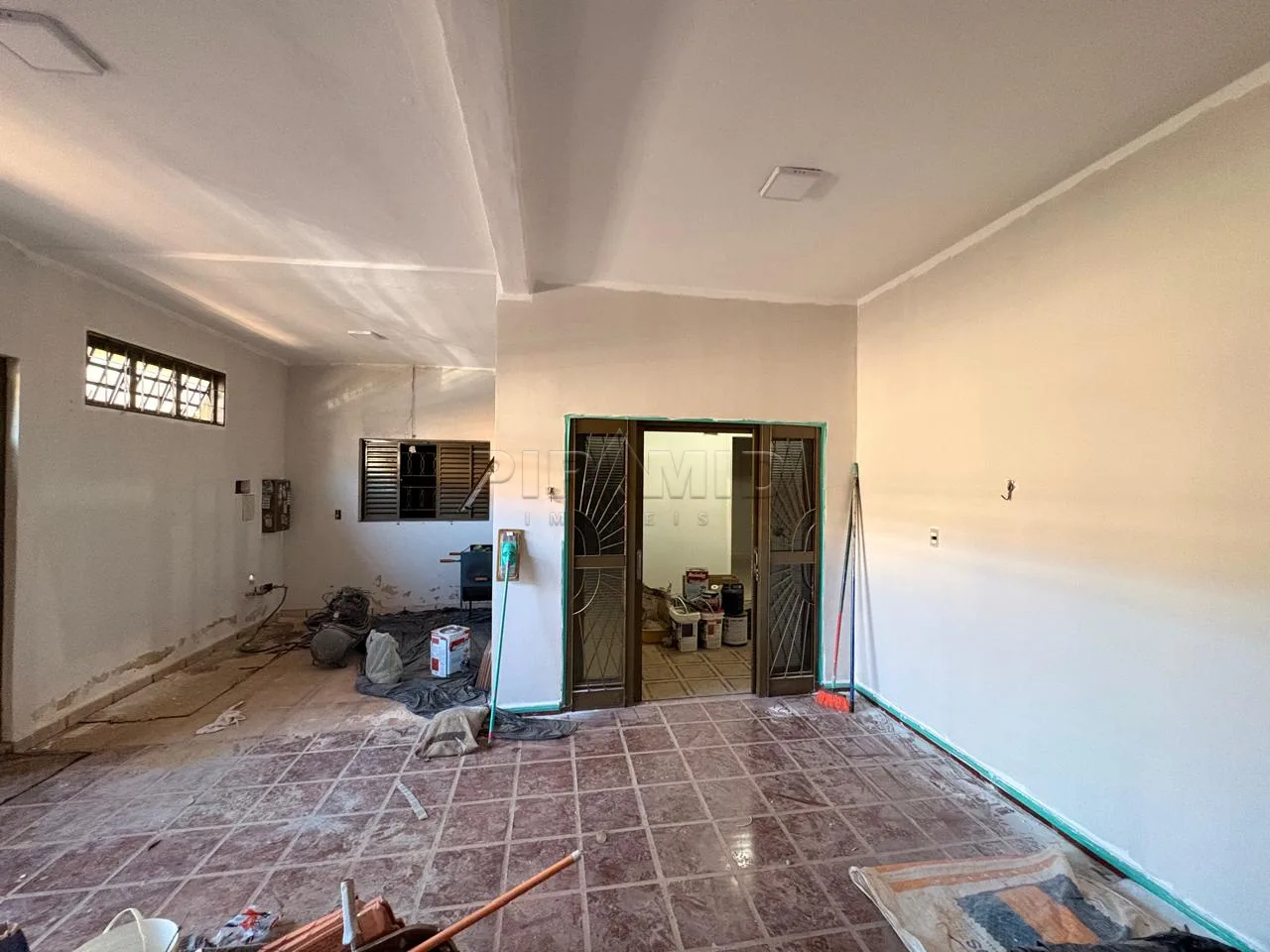 Alugar Casa / Padr&atilde;o em Ribeir&atilde;o Preto R$ 2.400,00 - Foto 4