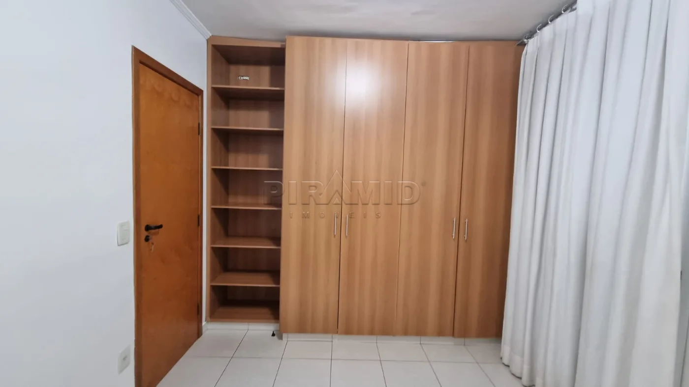 Alugar Apartamento / Padr&atilde;o em Ribeir&atilde;o Preto R$ 2.500,00 - Foto 13