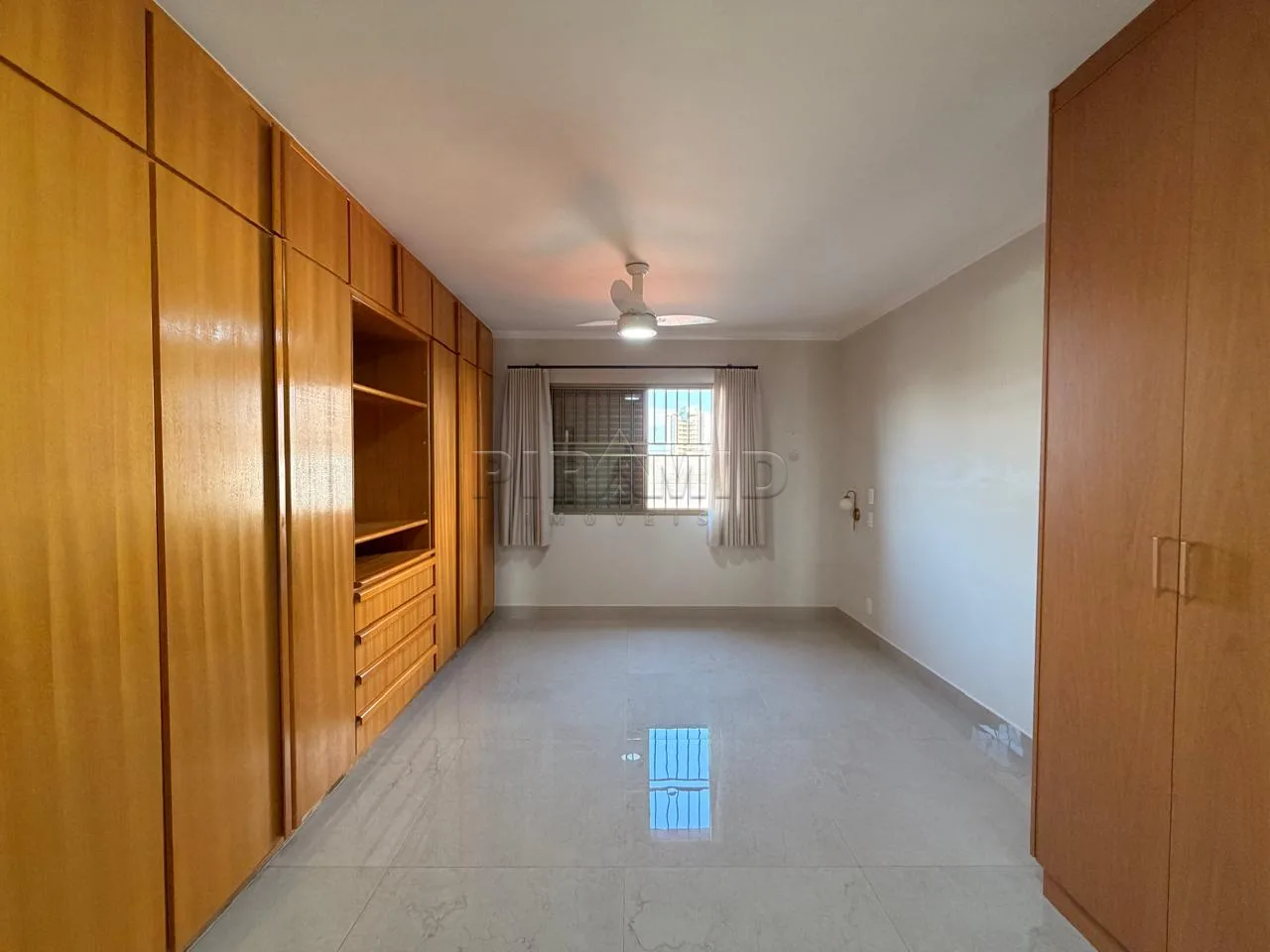 Alugar Apartamento / Padr&atilde;o em Ribeir&atilde;o Preto R$ 4.800,00 - Foto 23