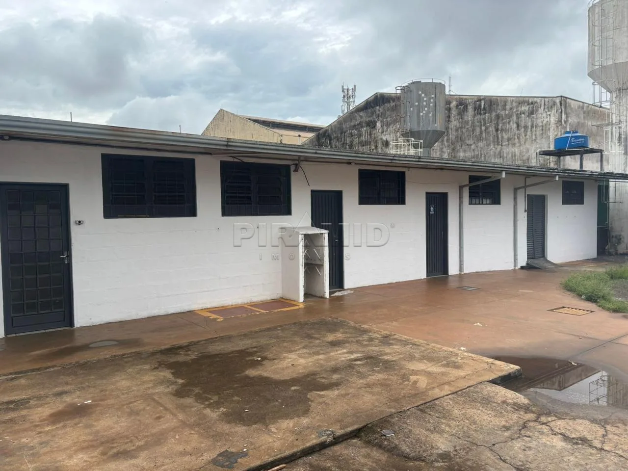 Alugar Comercial / Galp&atilde;o  Barrac&atilde;o em Ribeir&atilde;o Preto R$ 27.000,00 - Foto 7
