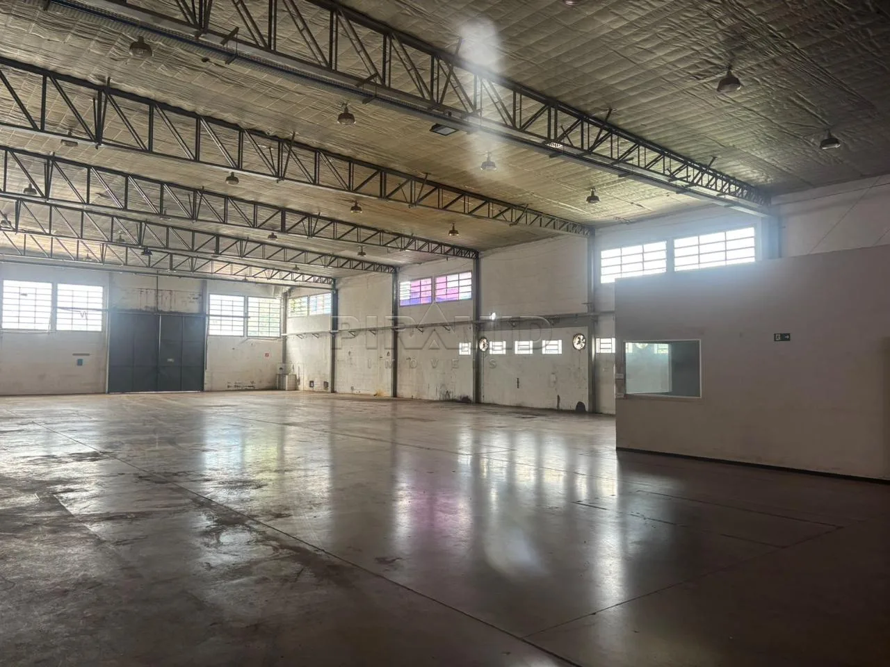 Alugar Comercial / Galp&atilde;o  Barrac&atilde;o em Ribeir&atilde;o Preto R$ 27.000,00 - Foto 9