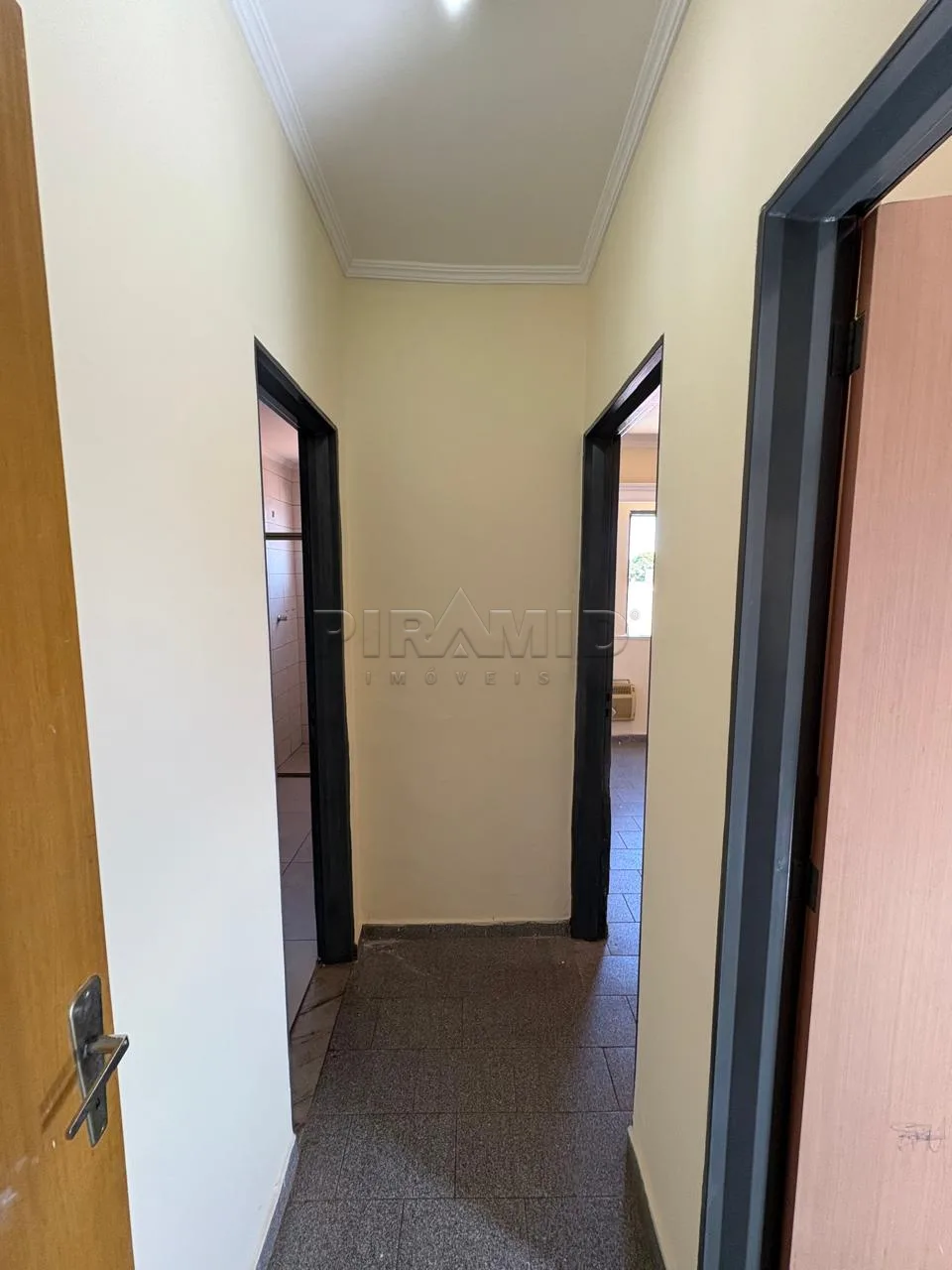 Alugar Apartamento / Padr&atilde;o em Ribeir&atilde;o Preto R$ 1.700,00 - Foto 13