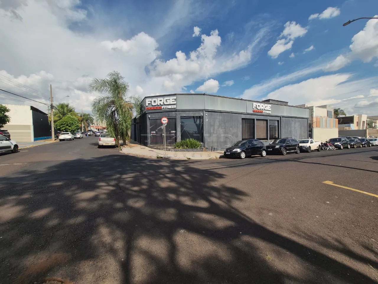 Alugar Comercial / Sal&atilde;o em Ribeir&atilde;o Preto R$ 16.500,00 - Foto 2