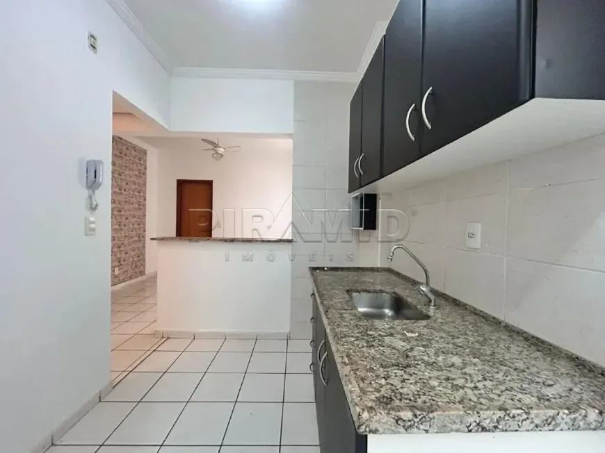 Alugar Apartamento / Padr&atilde;o em Ribeir&atilde;o Preto R$ 1.600,00 - Foto 5