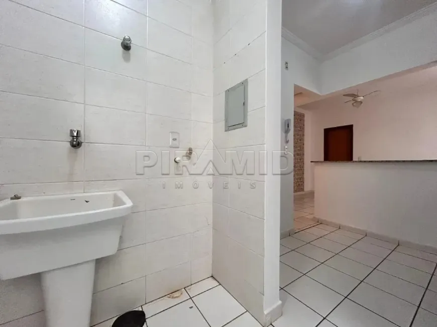 Alugar Apartamento / Padr&atilde;o em Ribeir&atilde;o Preto R$ 1.600,00 - Foto 8