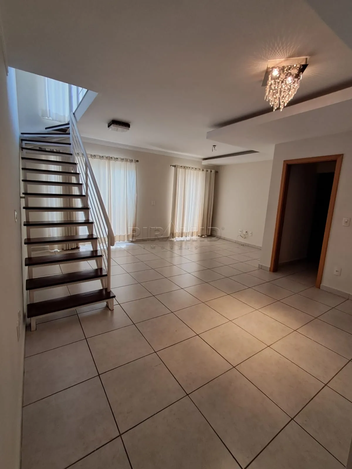 Alugar Apartamento / Cobertura em Ribeir&atilde;o Preto R$ 3.400,00 - Foto 1
