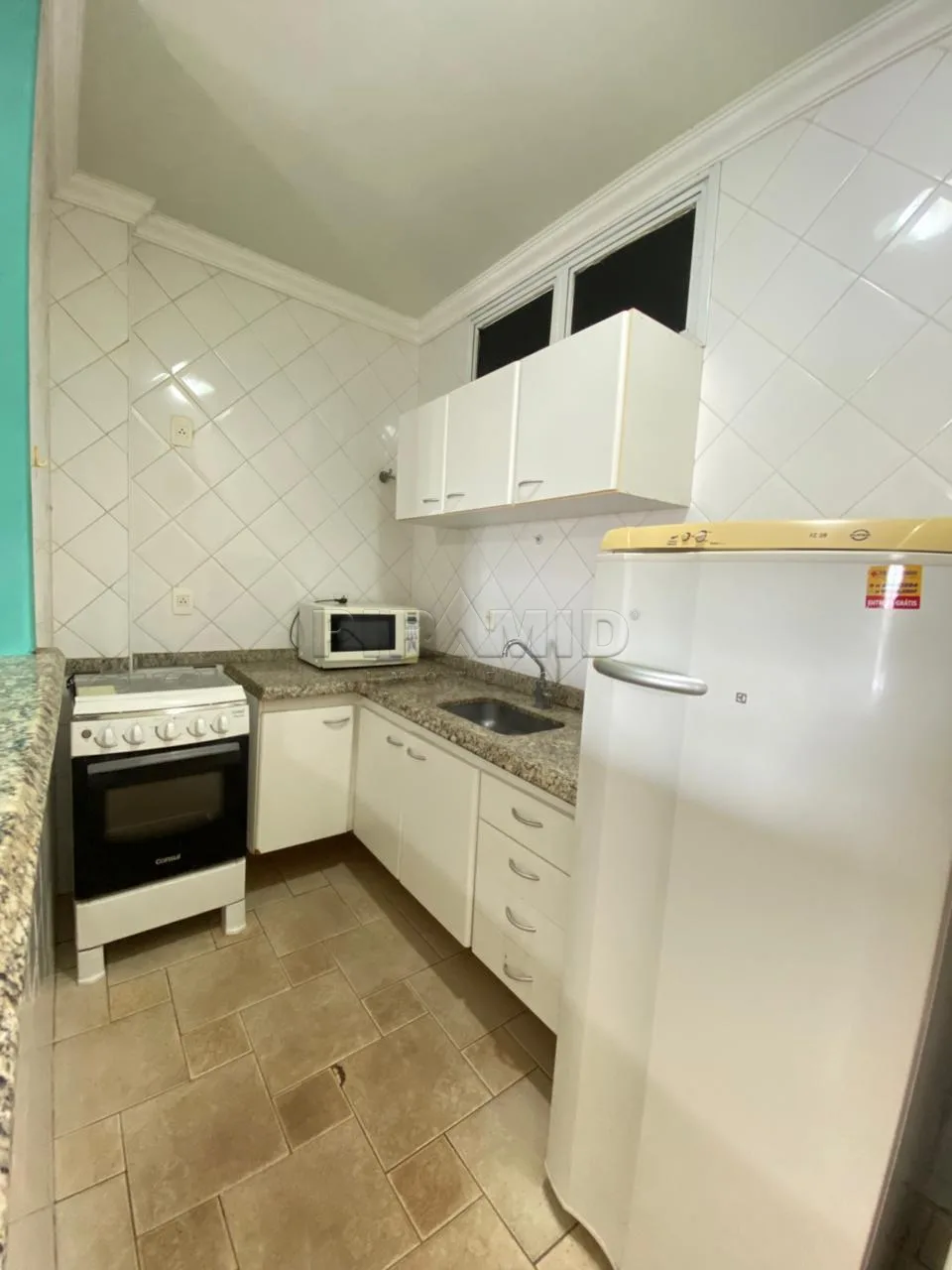 Alugar Apartamento / Padr&atilde;o em Ribeir&atilde;o Preto R$ 1.300,00 - Foto 7