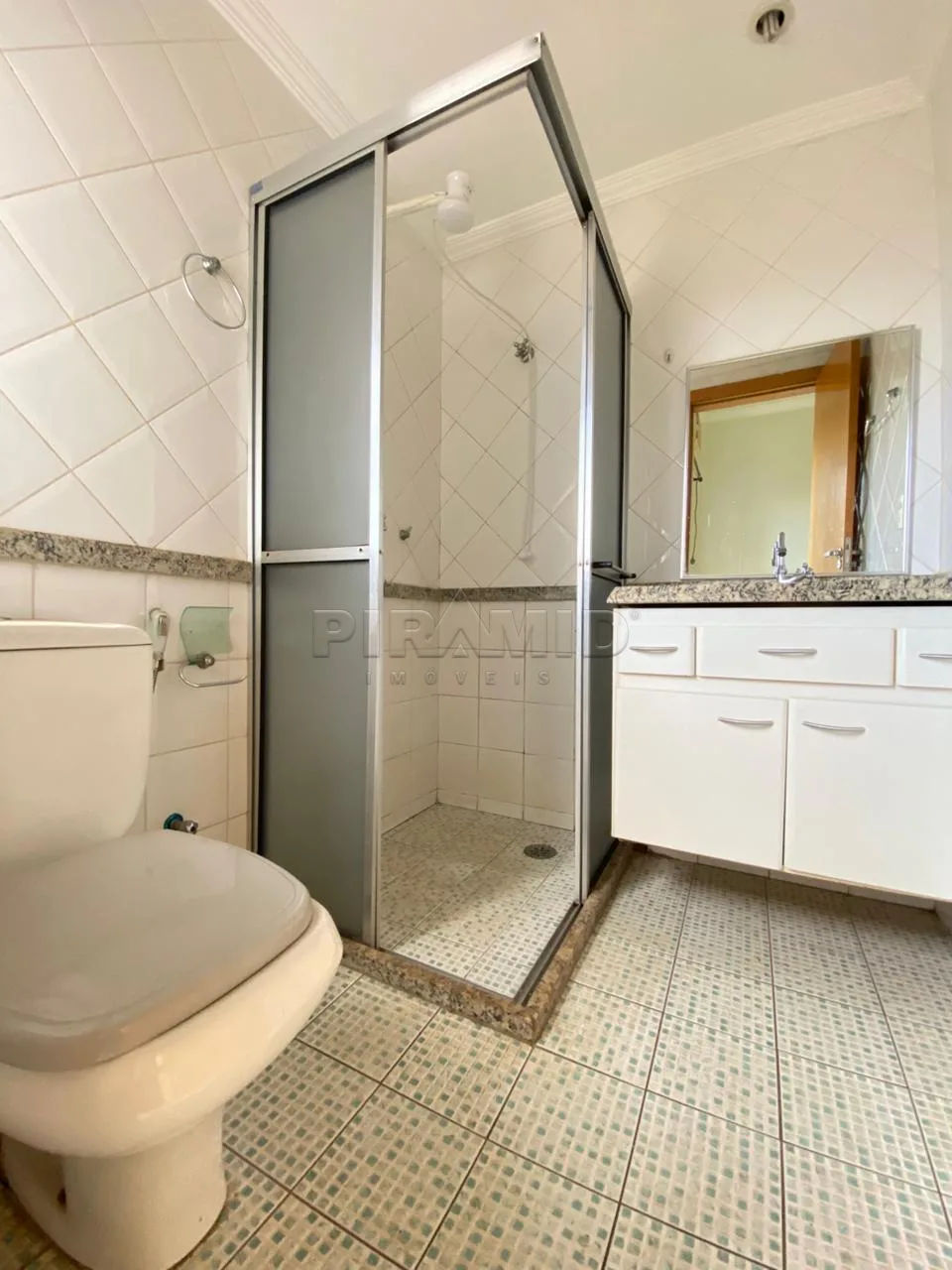 Alugar Apartamento / Padr&atilde;o em Ribeir&atilde;o Preto R$ 1.300,00 - Foto 6