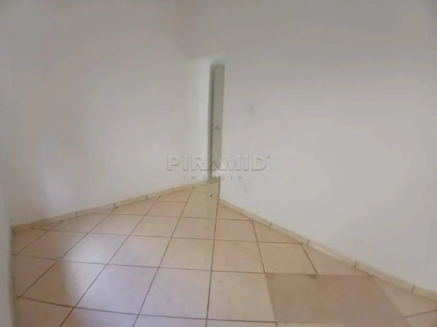 Alugar Casa / Padr&atilde;o em Ribeir&atilde;o Preto R$ 3.500,00 - Foto 14
