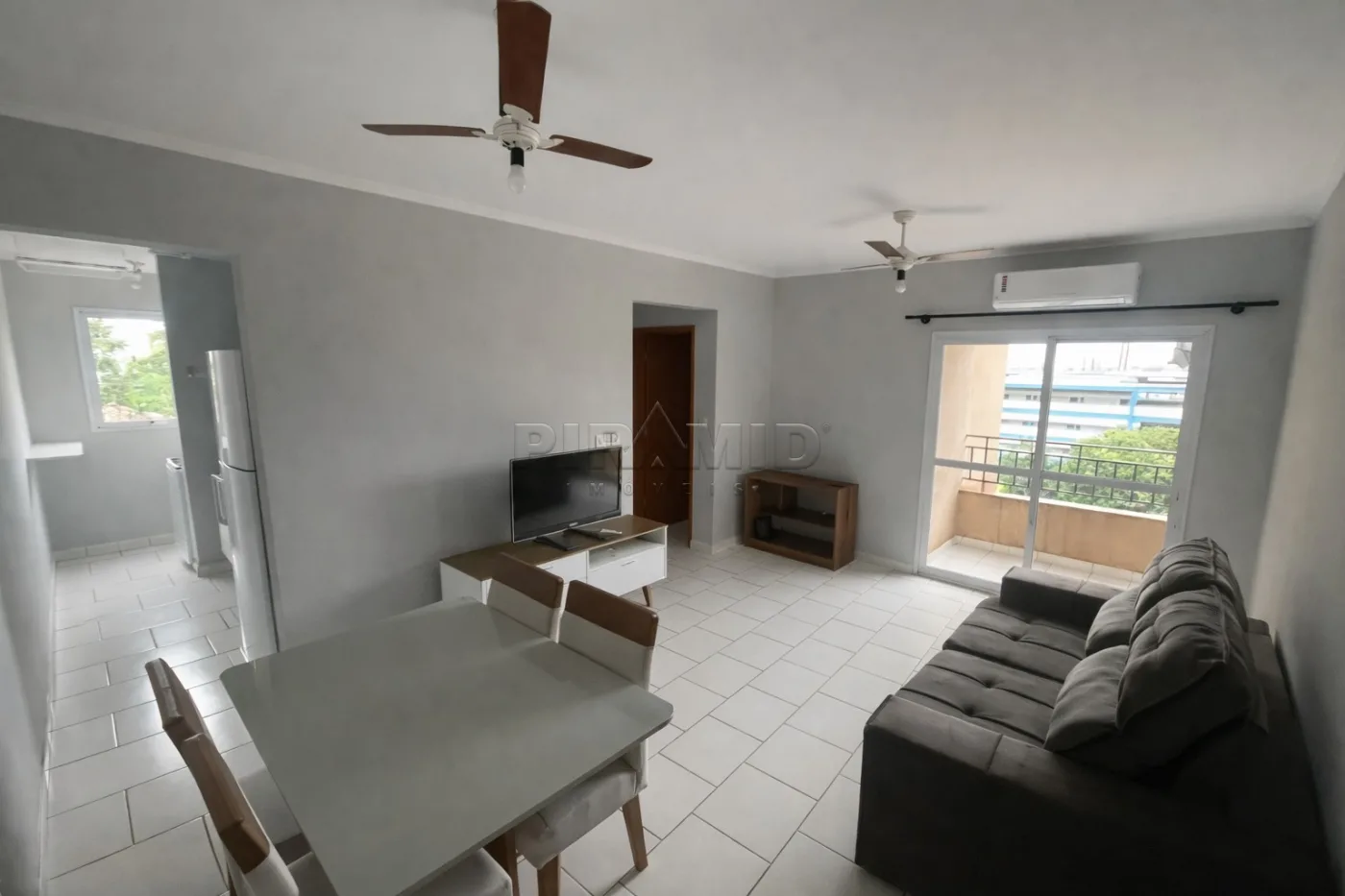 Alugar Apartamento / Padr&atilde;o em Ribeir&atilde;o Preto R$ 3.300,00 - Foto 1