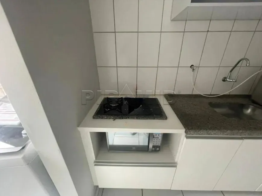 Alugar Apartamento / Padr&atilde;o em Ribeir&atilde;o Preto R$ 3.300,00 - Foto 5