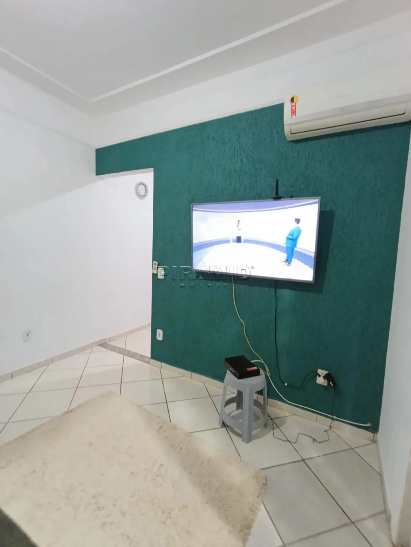 Alugar Casa / Padr&atilde;o em Ribeir&atilde;o Preto R$ 3.000,00 - Foto 1