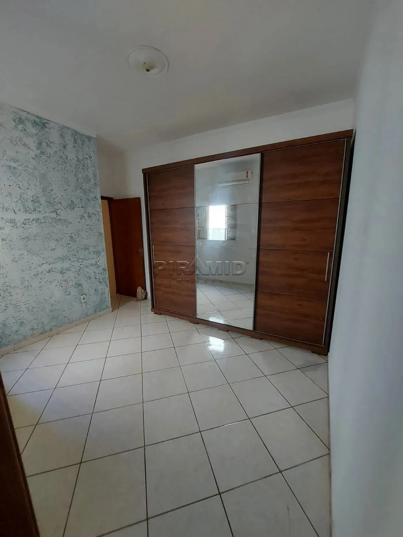 Alugar Casa / Padr&atilde;o em Ribeir&atilde;o Preto R$ 3.000,00 - Foto 8