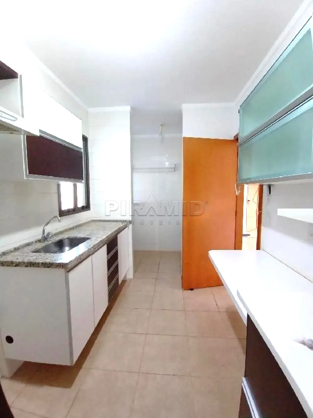 Alugar Apartamento / Padr&atilde;o em Ribeir&atilde;o Preto R$ 3.500,00 - Foto 7