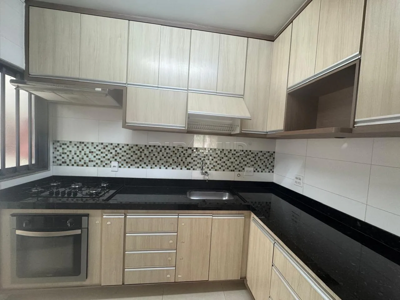 Alugar Apartamento / Padr&atilde;o em Ribeir&atilde;o Preto R$ 2.300,00 - Foto 6