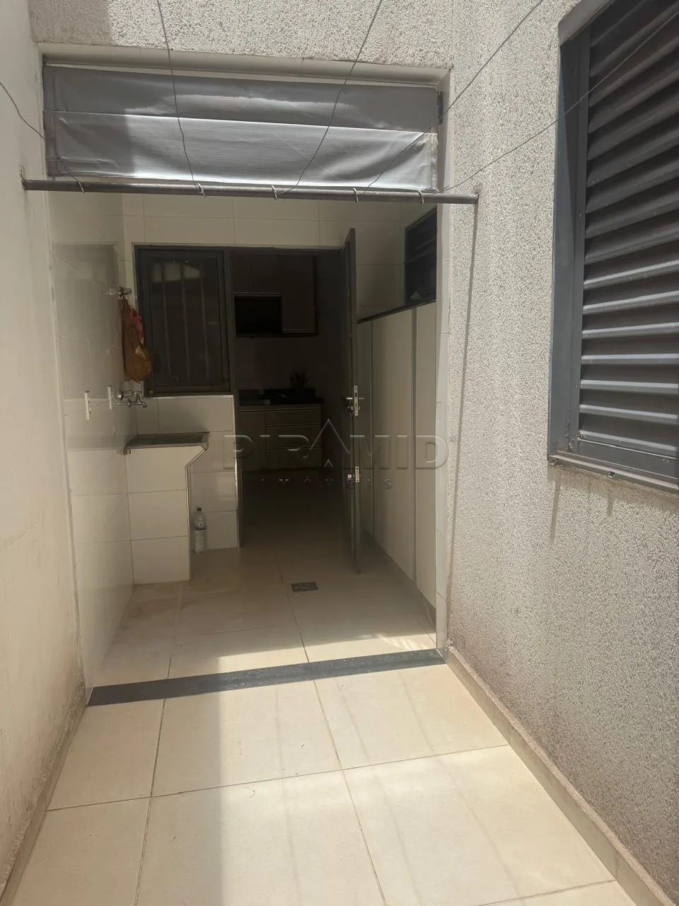 Alugar Apartamento / Padr&atilde;o em Ribeir&atilde;o Preto R$ 2.300,00 - Foto 11