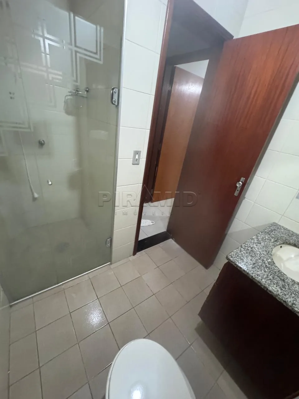 Alugar Apartamento / Padr&atilde;o em Ribeir&atilde;o Preto R$ 2.300,00 - Foto 18