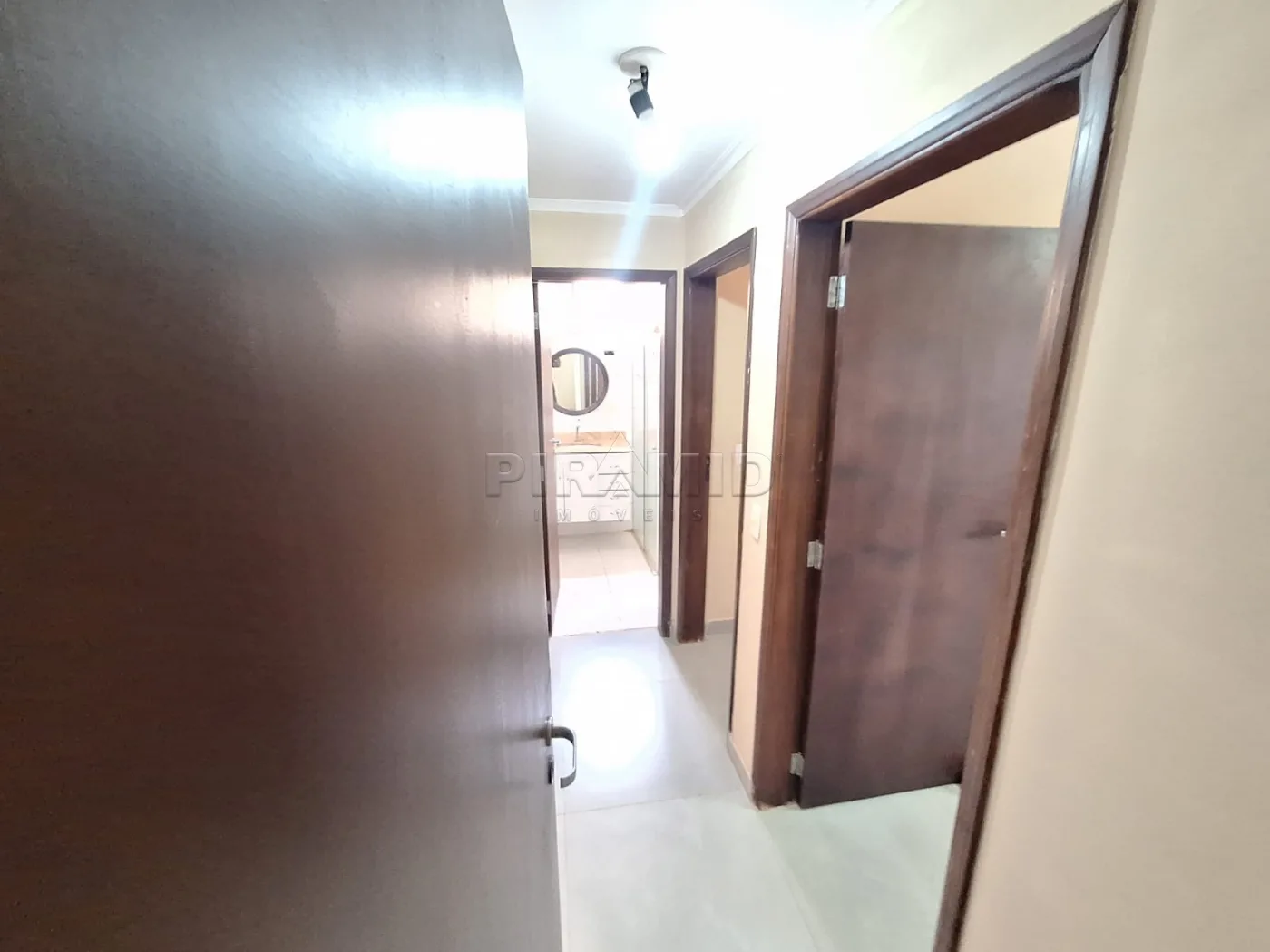 Alugar Apartamento / Padr&atilde;o em Ribeir&atilde;o Preto R$ 2.000,00 - Foto 6