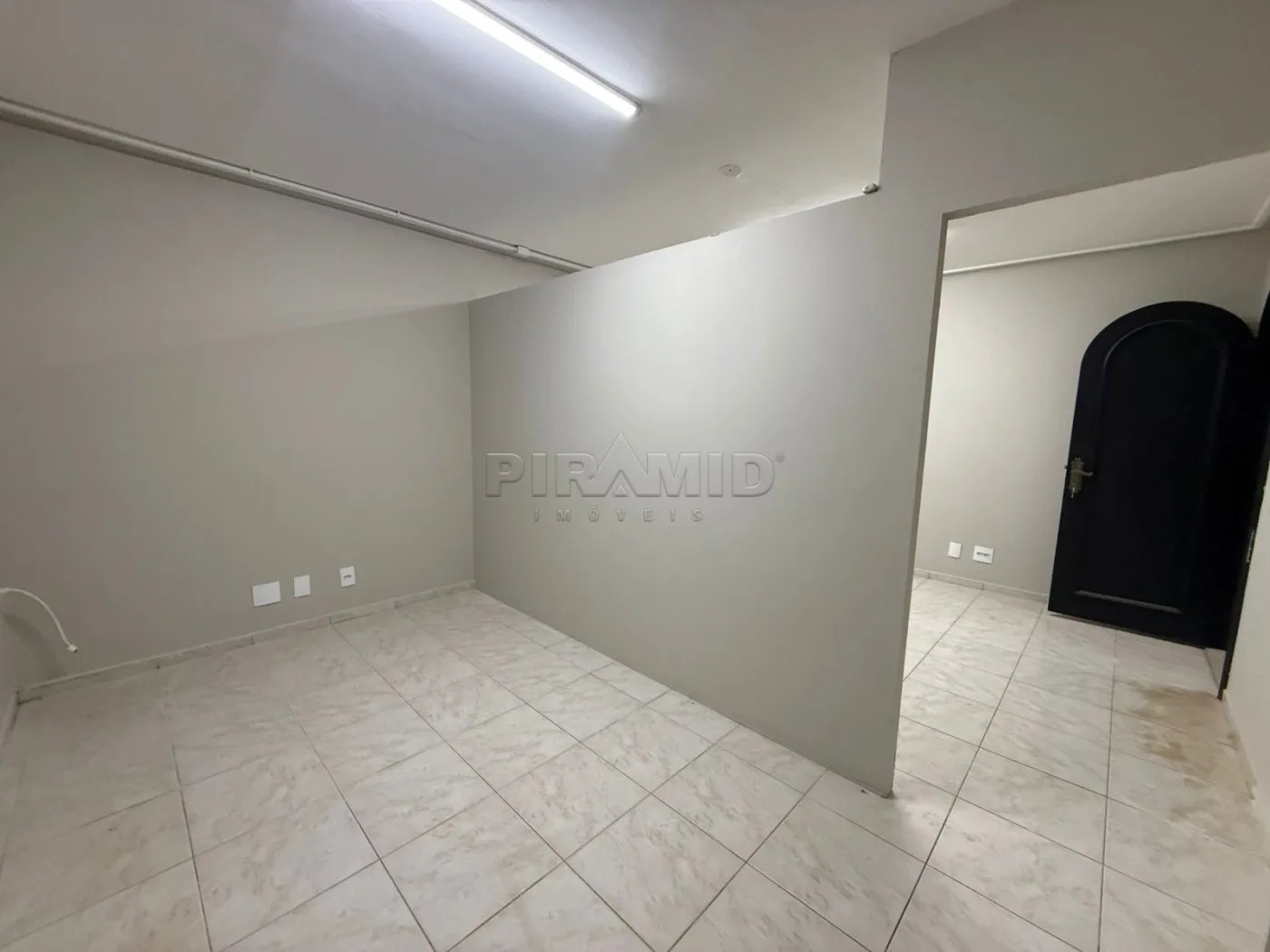 Alugar Comercial / Casa em Ribeir&atilde;o Preto R$ 16.500,00 - Foto 35