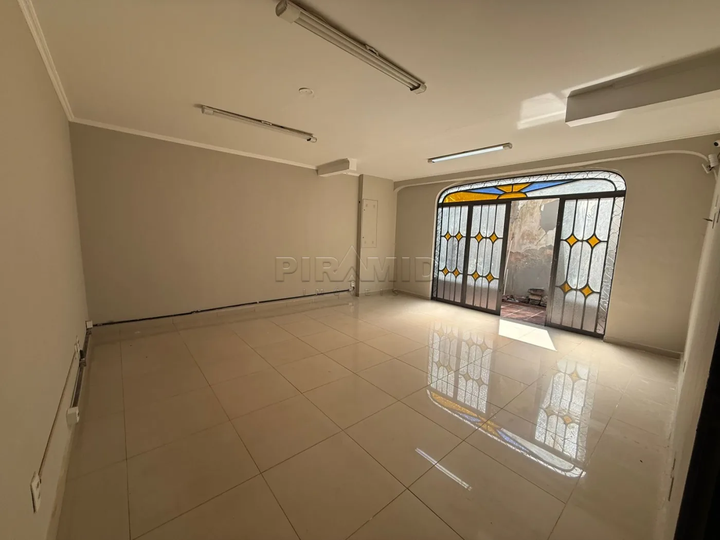 Alugar Comercial / Casa em Ribeir&atilde;o Preto R$ 16.500,00 - Foto 37