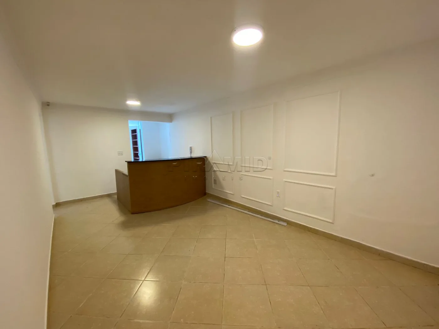 Alugar Comercial / Sal&atilde;o em Ribeir&atilde;o Preto R$ 5.500,00 - Foto 1