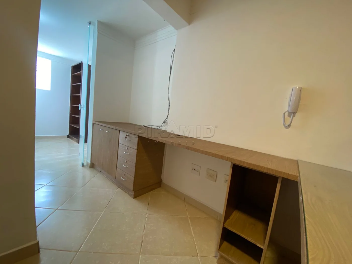 Alugar Comercial / Sal&atilde;o em Ribeir&atilde;o Preto R$ 5.500,00 - Foto 3