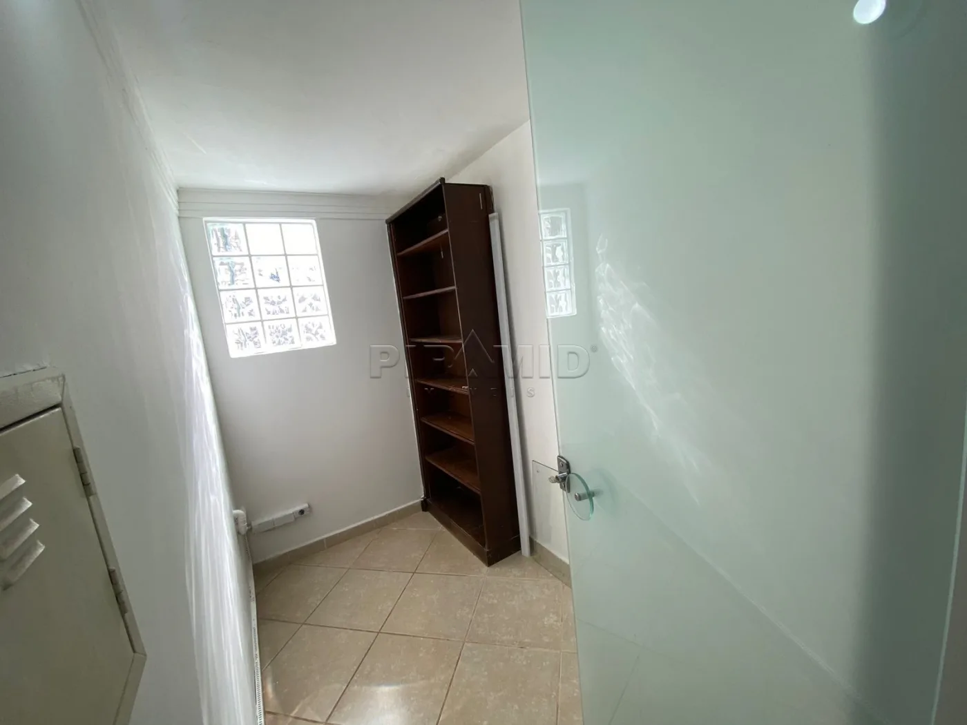 Alugar Comercial / Sal&atilde;o em Ribeir&atilde;o Preto R$ 5.500,00 - Foto 4