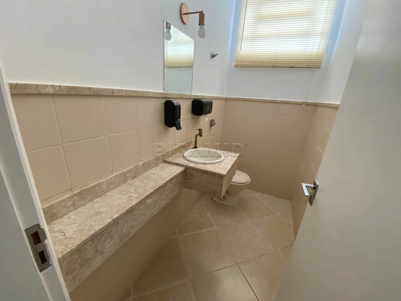 Alugar Comercial / Sal&atilde;o em Ribeir&atilde;o Preto R$ 5.500,00 - Foto 6