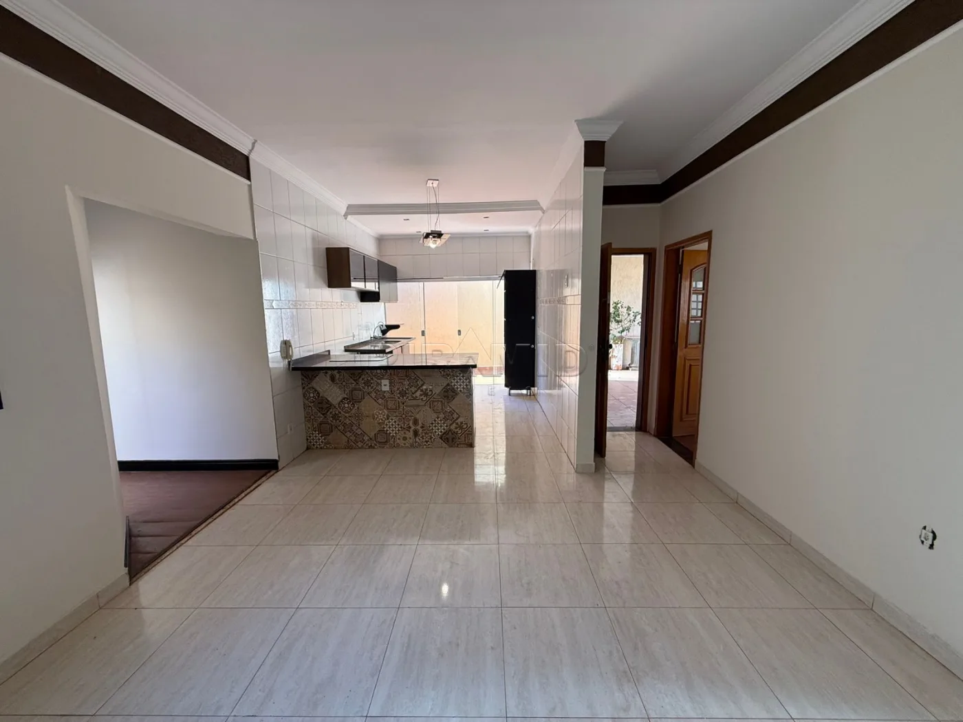 Alugar Casa / Padr&atilde;o em Ribeir&atilde;o Preto R$ 3.100,00 - Foto 8