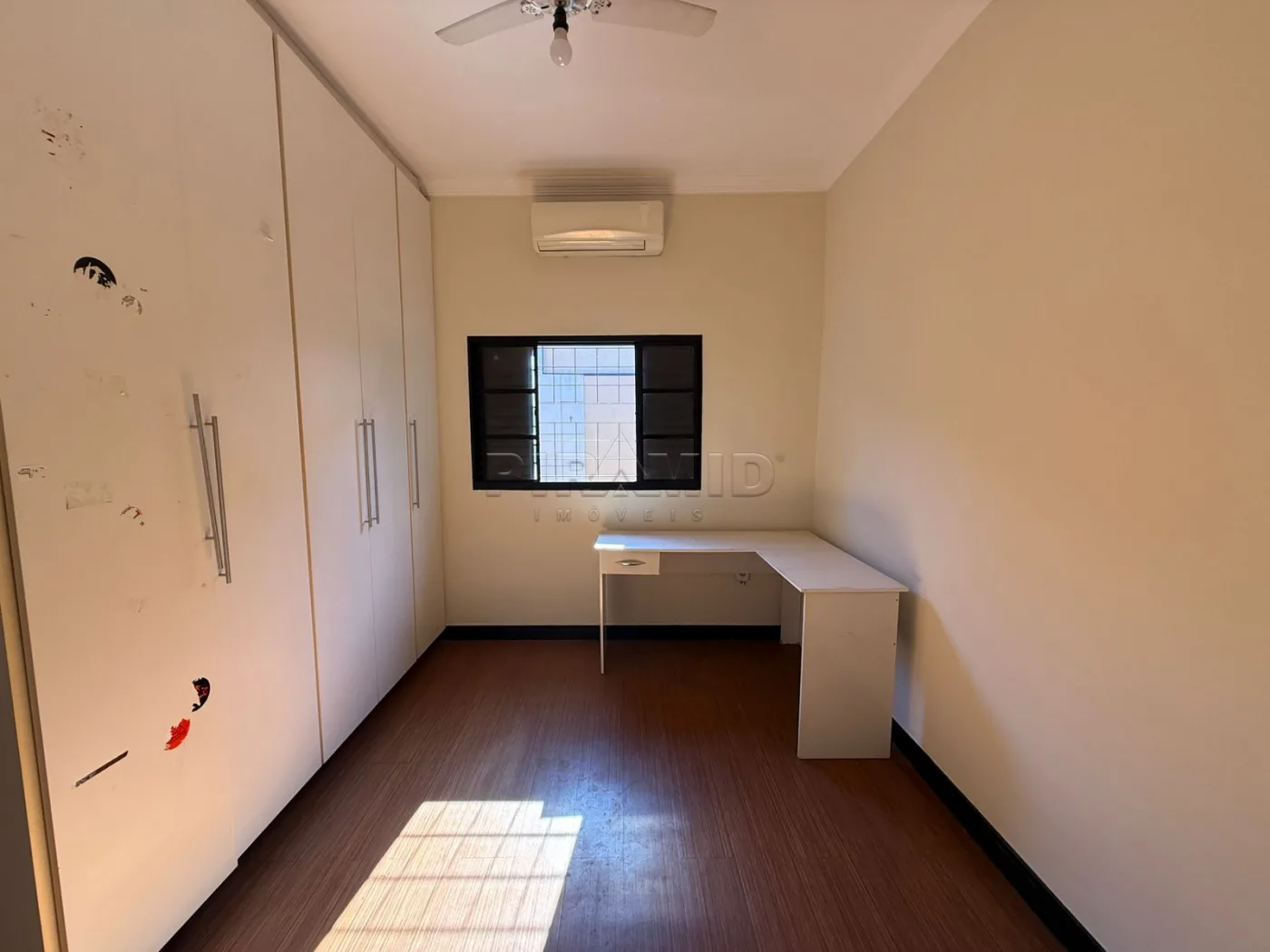 Alugar Casa / Padr&atilde;o em Ribeir&atilde;o Preto R$ 3.100,00 - Foto 19