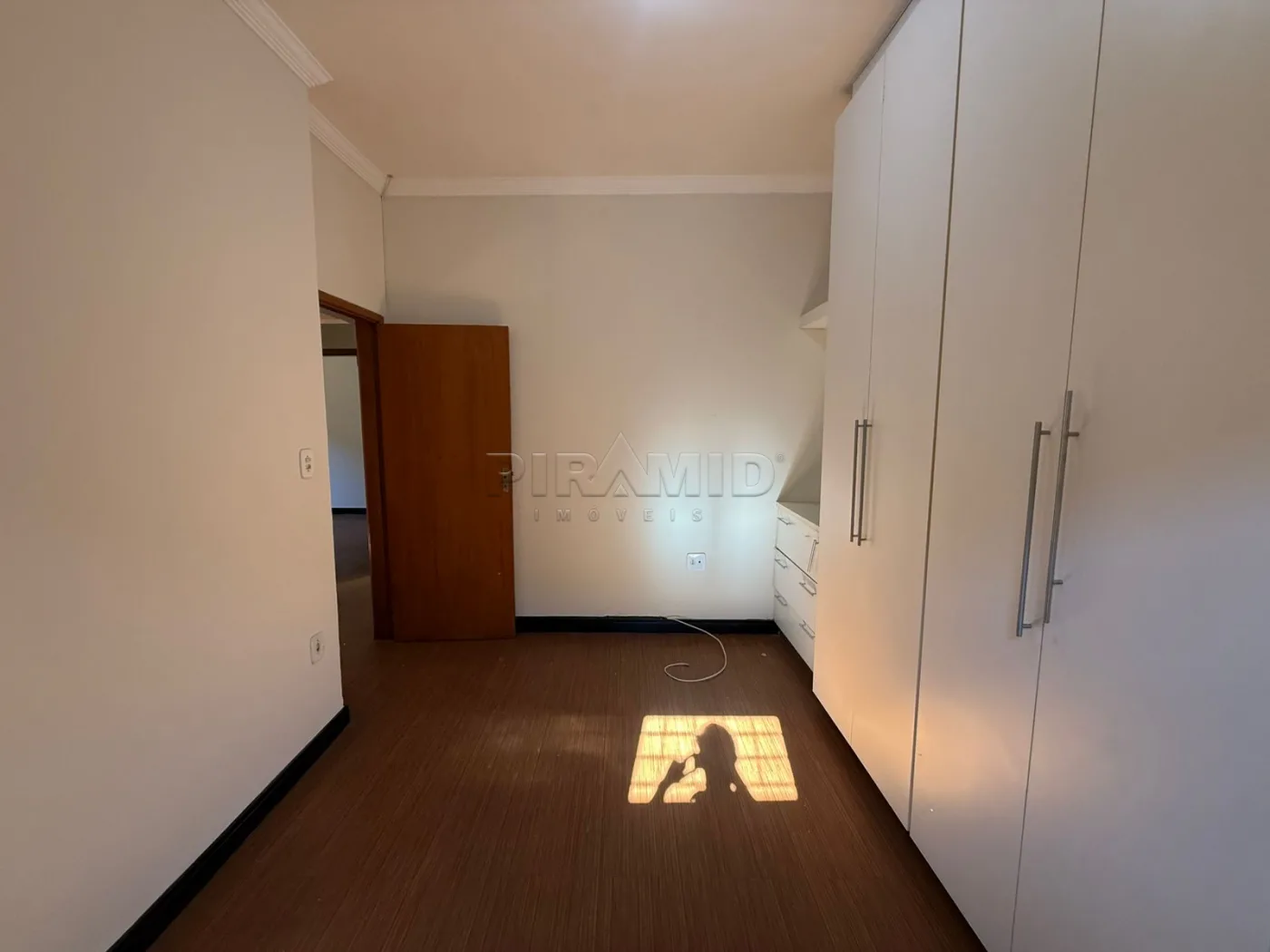 Alugar Casa / Padr&atilde;o em Ribeir&atilde;o Preto R$ 3.100,00 - Foto 20
