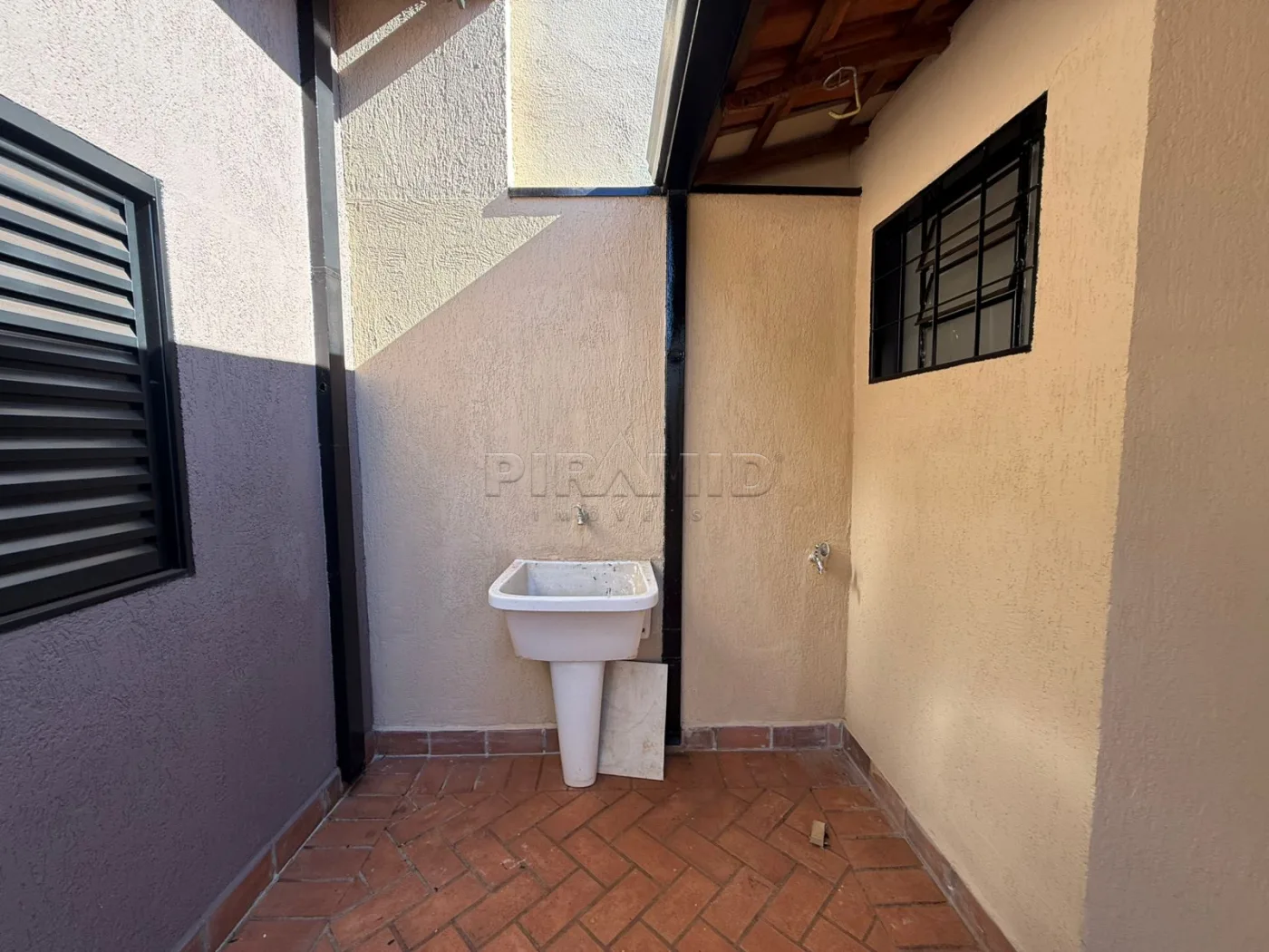 Alugar Casa / Padr&atilde;o em Ribeir&atilde;o Preto R$ 3.100,00 - Foto 27