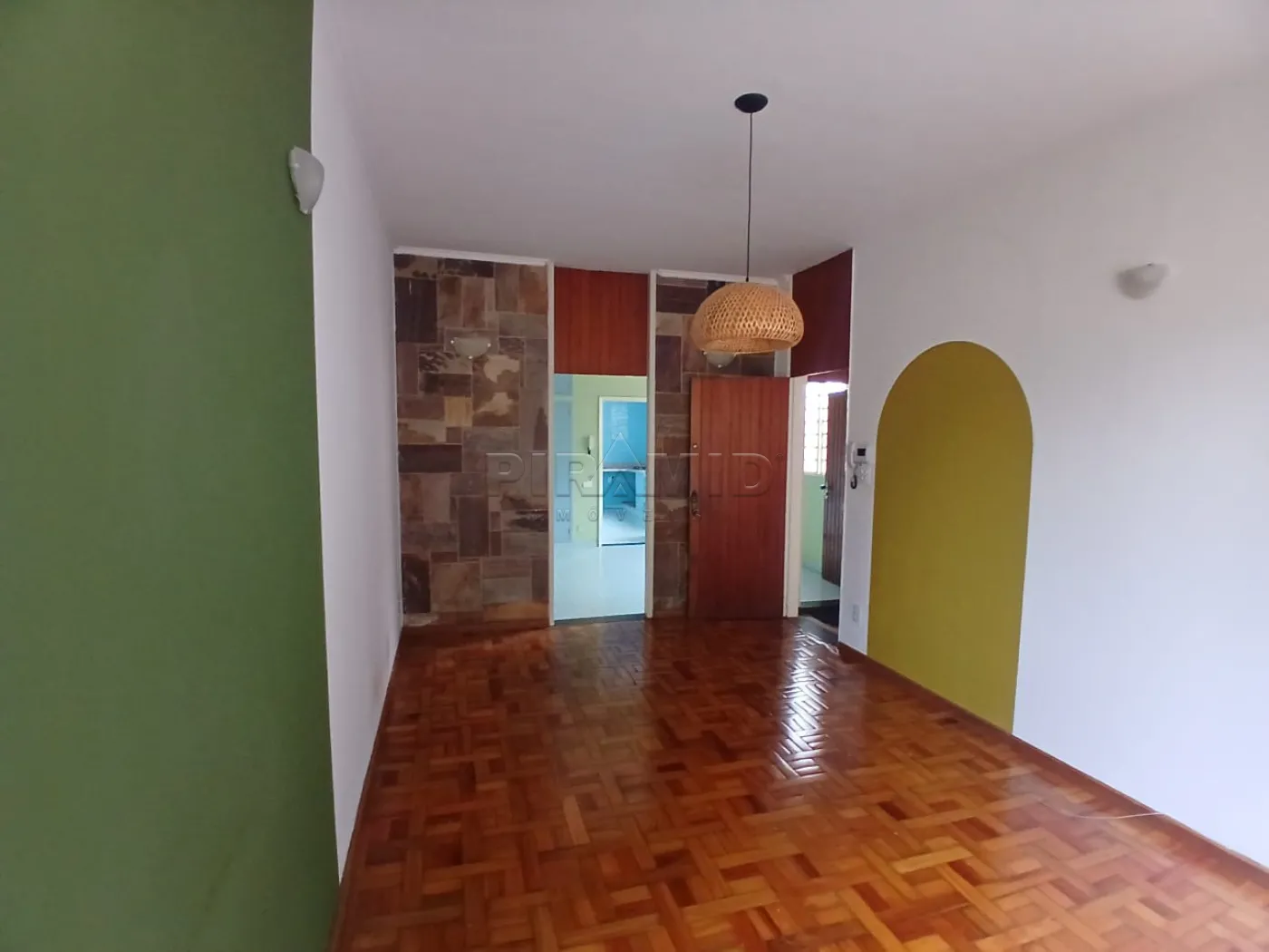 Alugar Casa / Padr&atilde;o em Ribeir&atilde;o Preto R$ 2.600,00 - Foto 5