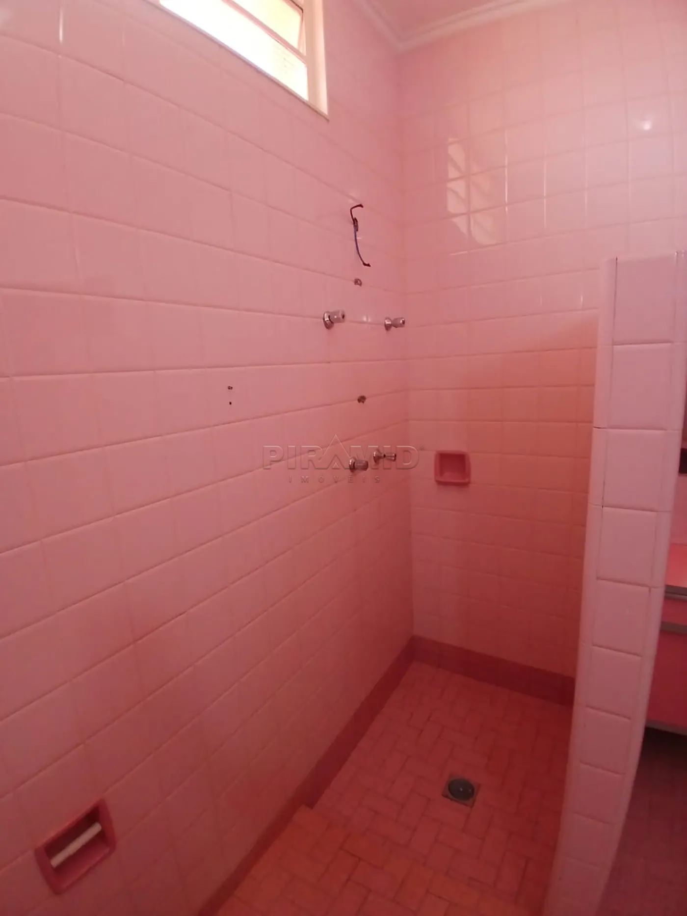 Alugar Casa / Padr&atilde;o em Ribeir&atilde;o Preto R$ 2.600,00 - Foto 15