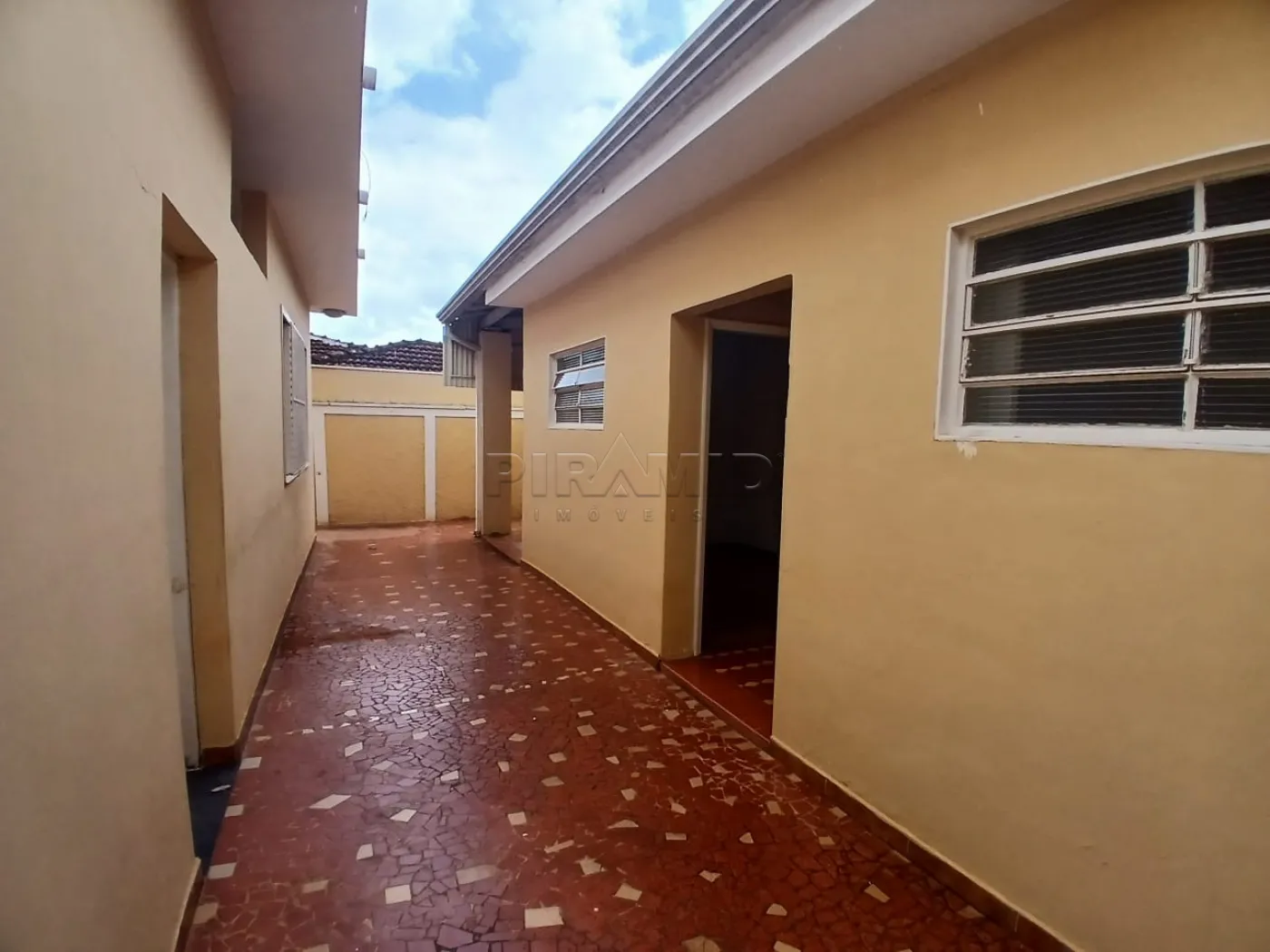 Alugar Casa / Padr&atilde;o em Ribeir&atilde;o Preto R$ 2.600,00 - Foto 23