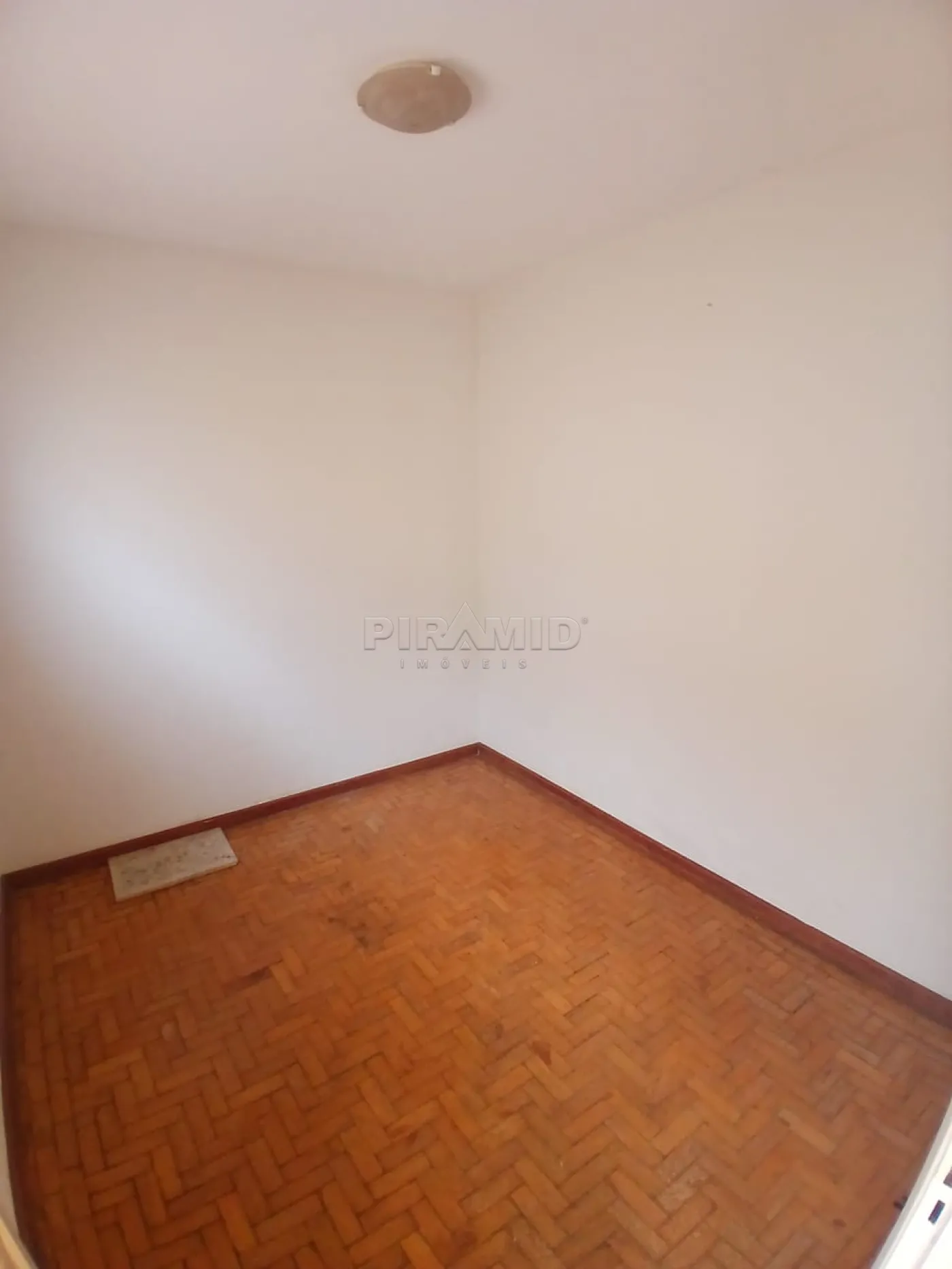 Alugar Casa / Padr&atilde;o em Ribeir&atilde;o Preto R$ 2.600,00 - Foto 25