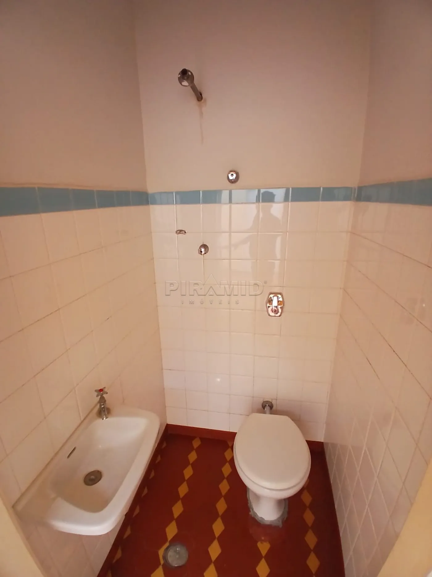 Alugar Casa / Padr&atilde;o em Ribeir&atilde;o Preto R$ 2.600,00 - Foto 26