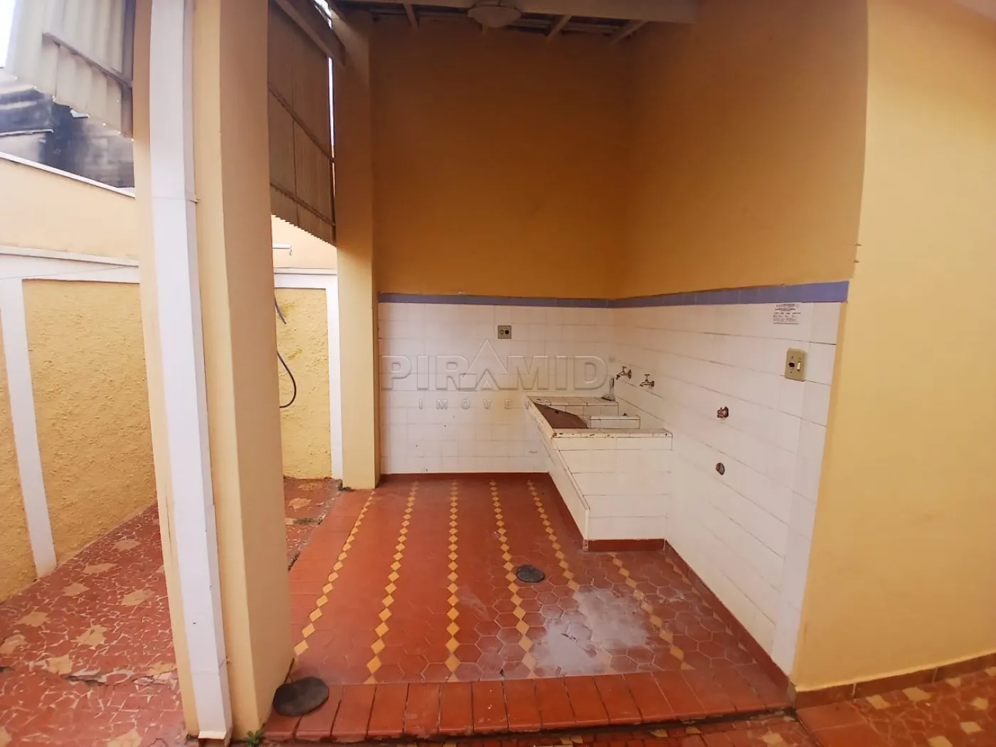 Alugar Casa / Padr&atilde;o em Ribeir&atilde;o Preto R$ 2.600,00 - Foto 27