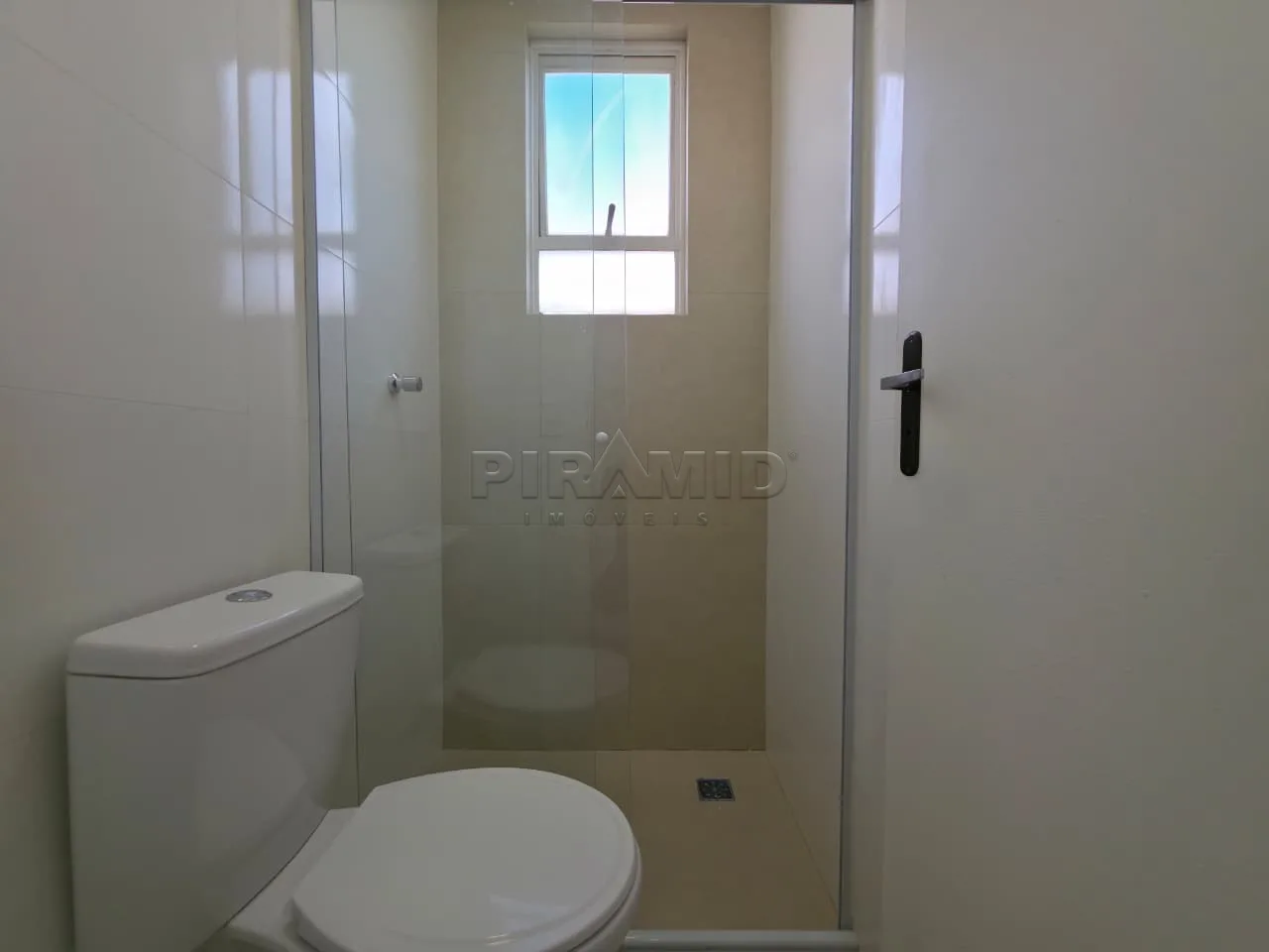 Alugar Apartamento / Padr&atilde;o em Ribeir&atilde;o Preto R$ 1.650,00 - Foto 13