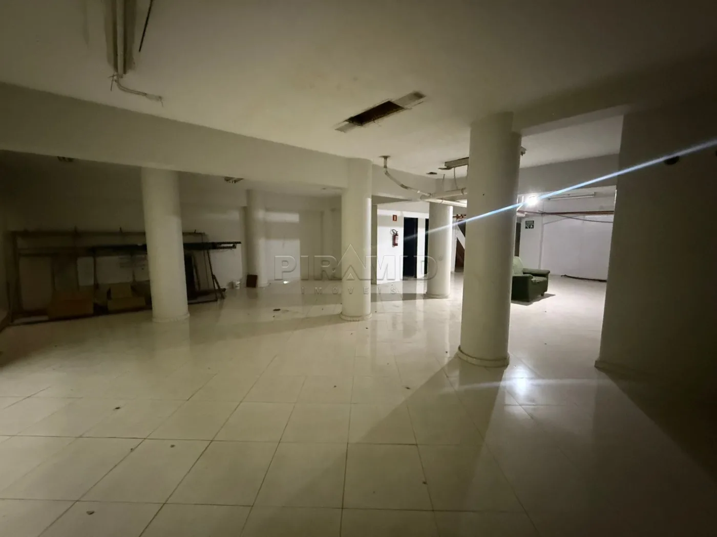 Alugar Comercial / Sal&atilde;o em Ribeir&atilde;o Preto R$ 7.800,00 - Foto 12