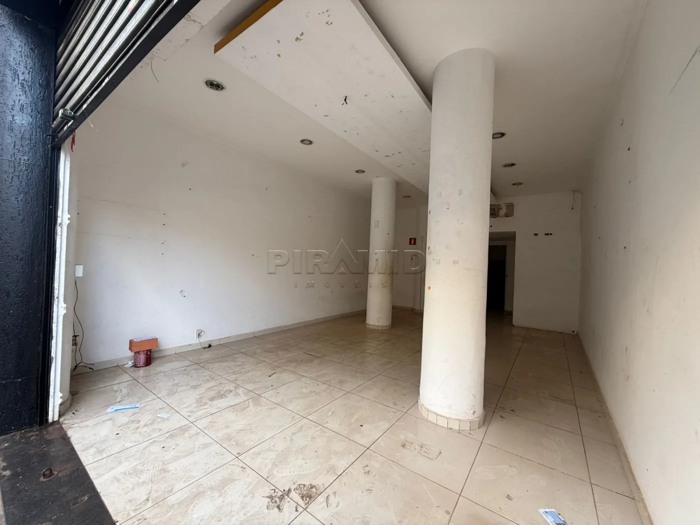 Alugar Comercial / Sal&atilde;o em Ribeir&atilde;o Preto R$ 7.800,00 - Foto 2