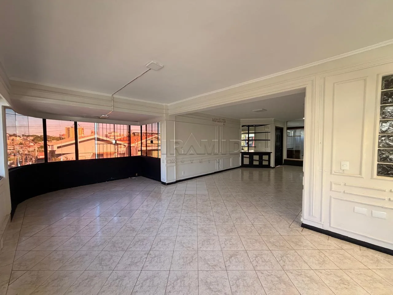 Alugar Comercial / Sal&atilde;o em Ribeir&atilde;o Preto R$ 6.000,00 - Foto 1