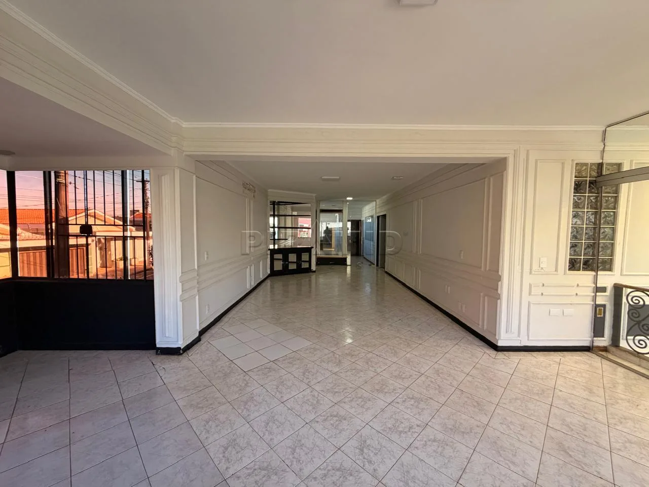 Alugar Comercial / Sal&atilde;o em Ribeir&atilde;o Preto R$ 6.000,00 - Foto 3