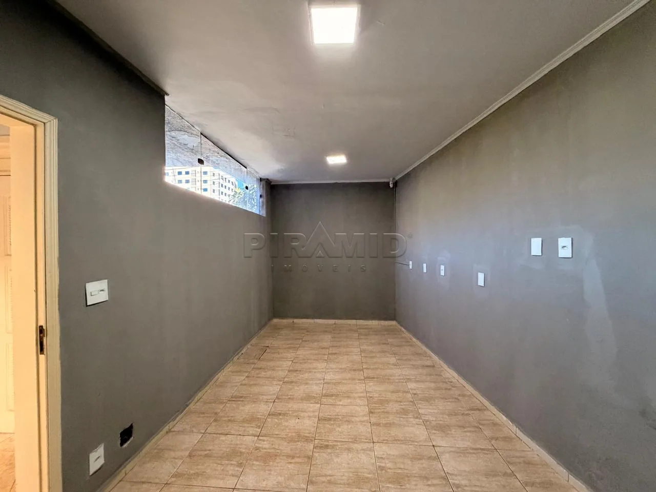 Alugar Comercial / Sal&atilde;o em Ribeir&atilde;o Preto R$ 6.000,00 - Foto 23