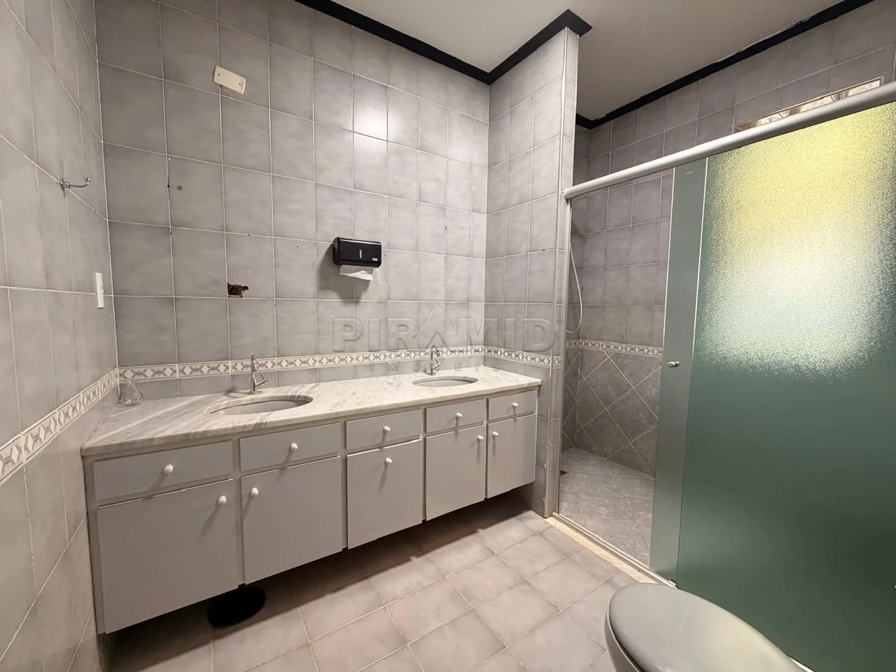 Alugar Comercial / Sal&atilde;o em Ribeir&atilde;o Preto R$ 6.000,00 - Foto 29