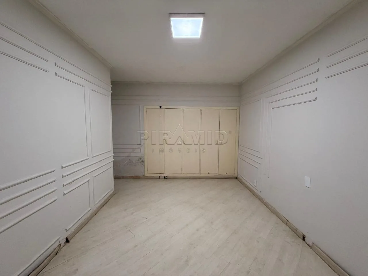 Alugar Comercial / Sal&atilde;o em Ribeir&atilde;o Preto R$ 6.000,00 - Foto 32