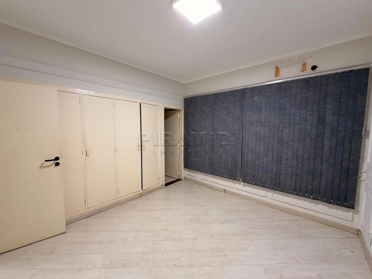 Alugar Comercial / Sal&atilde;o em Ribeir&atilde;o Preto R$ 6.000,00 - Foto 36