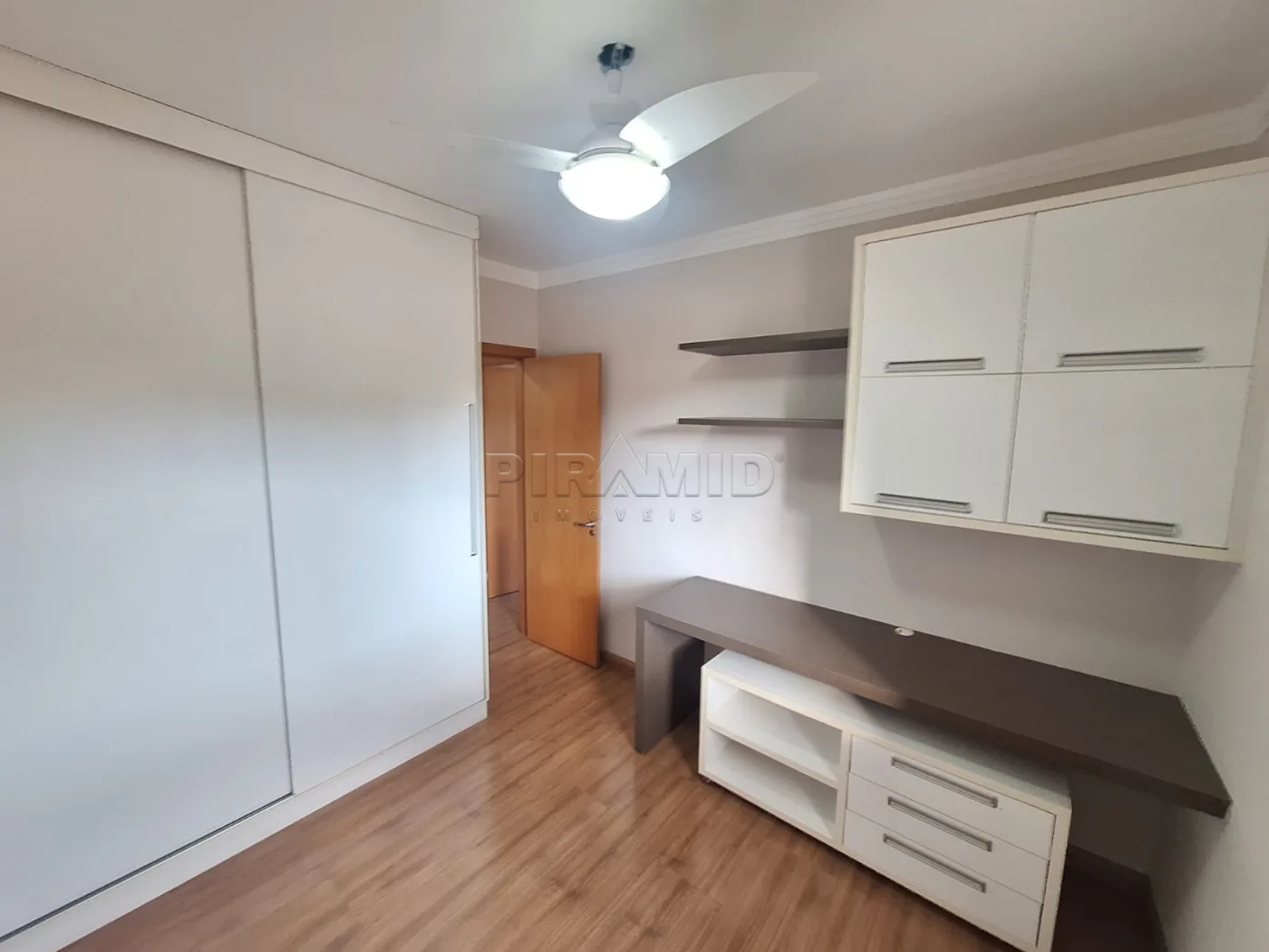 Alugar Apartamento / Padr&atilde;o em Ribeir&atilde;o Preto R$ 2.500,00 - Foto 10