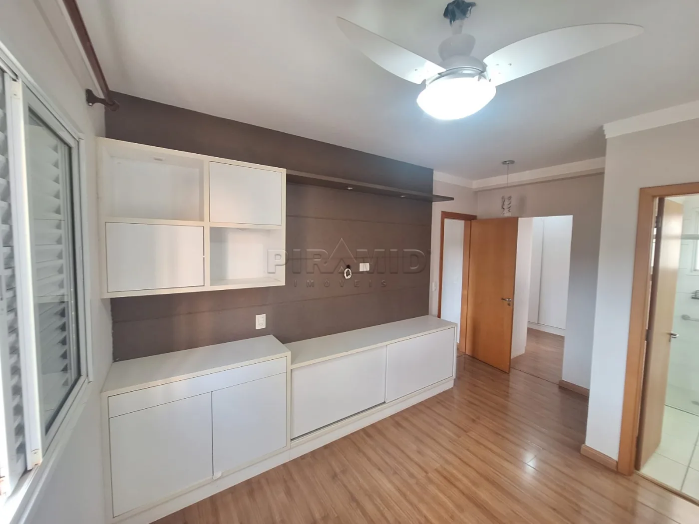Alugar Apartamento / Padr&atilde;o em Ribeir&atilde;o Preto R$ 2.500,00 - Foto 14